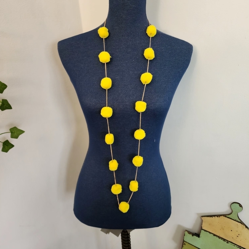 Lemon Yellow Color Pompom on Gold Chain Necklace Earrings Set - Picture 8 of 10